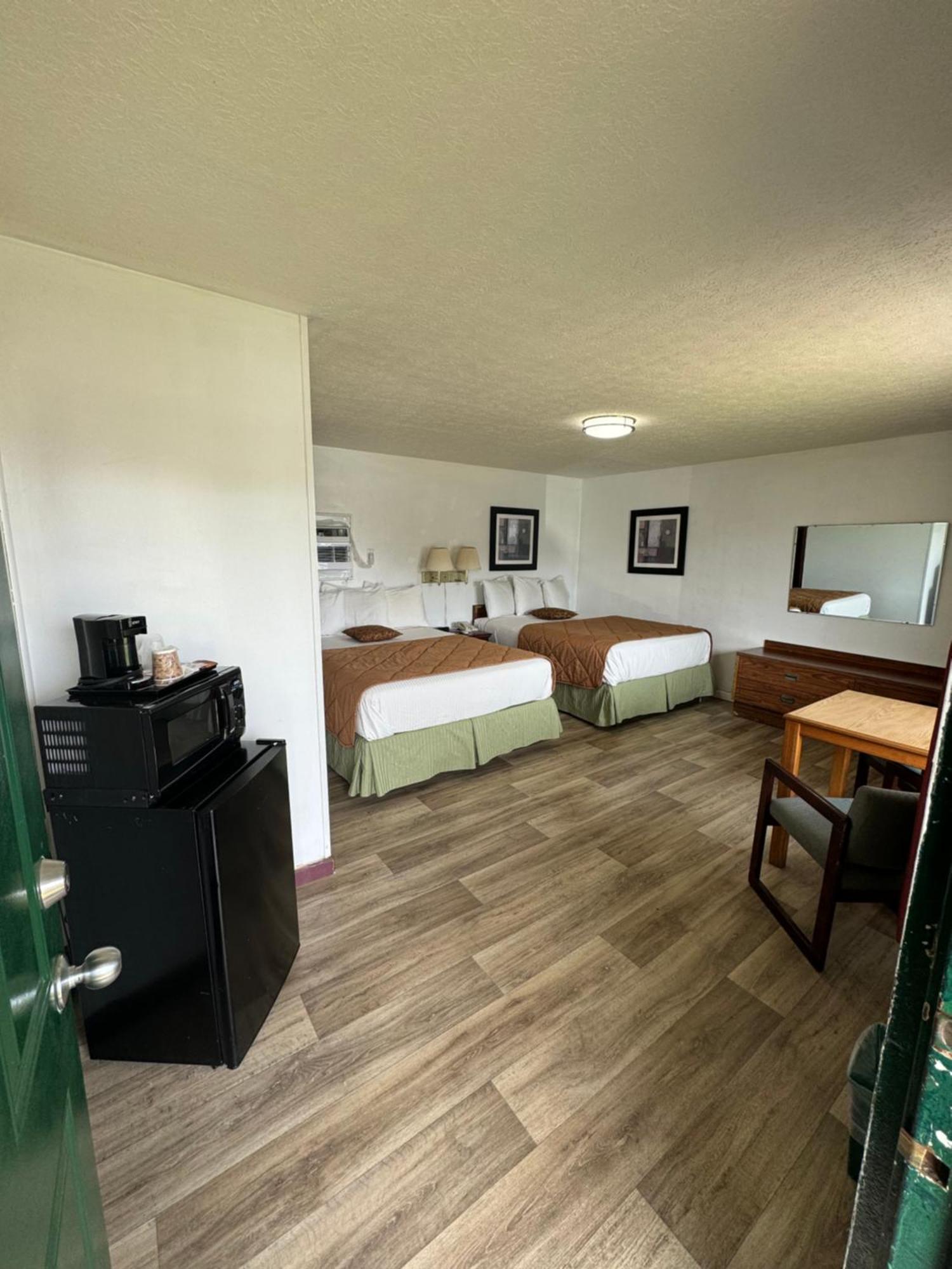 Royal 3* Albany