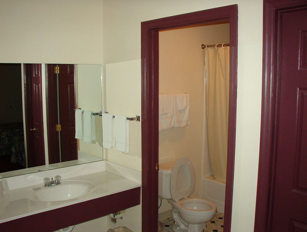 Royal 3* Albany